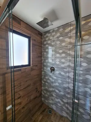 Un baño de Casa Samadhi