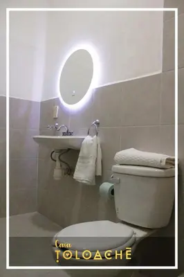 Un baño de CASA TOLOACHE