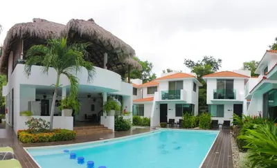 Piscina en o cerca de Villas Maria Isabel