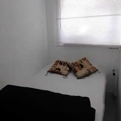 A 5 minutos GNP Hostal Foro Sol Palacio Deportes Aeropuerto A PET FRIENDLY se aceptan mascotas bajo peticion