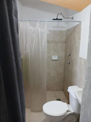 Un baño de Entrada Independiente Jalatlaco-Centro Histórico.