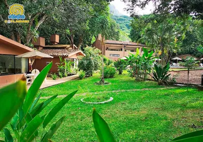 Jardín al aire libre en Cotlamani Hotel Aventura