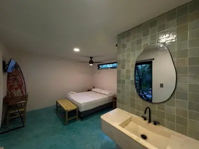 Un baño de La punta surfhouse 2