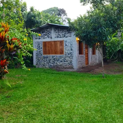 Jardín al aire libre en Cabañas Ixaya
