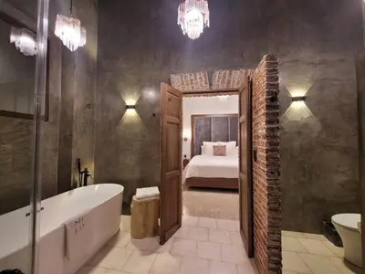 Un baño de Milo Collection Hotel