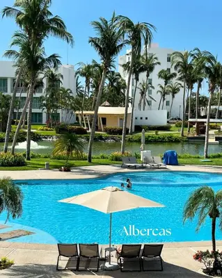 Piscina en o cerca de Lujoso Departamento con vista a alberca en Acapulco Diamante