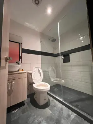 Un baño de Hotel Urban Cholula