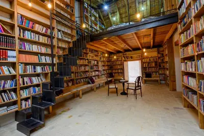 Biblioteca en el hotel