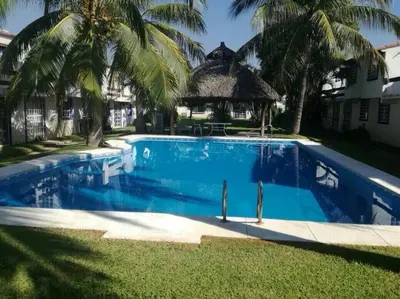 Piscina en o cerca de Casa en la zona de Acapulco diamante