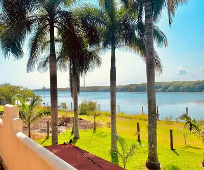 Plano de Estudio con terraza y vista lago SUEÑOS DE ARENA