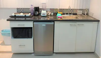 Una cocina o zona de cocina en Habitaciones Amubladas Logos II