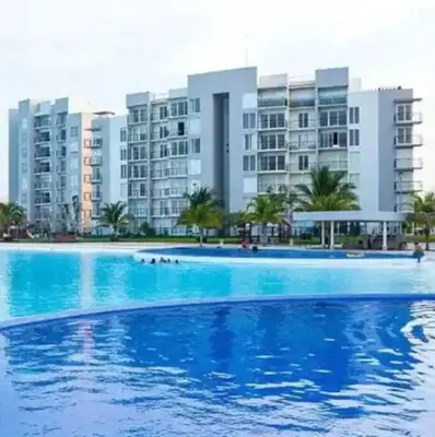 Piscina en o cerca de Paraiso Familiar Laguna Alberca y WiFi 150 Mbps