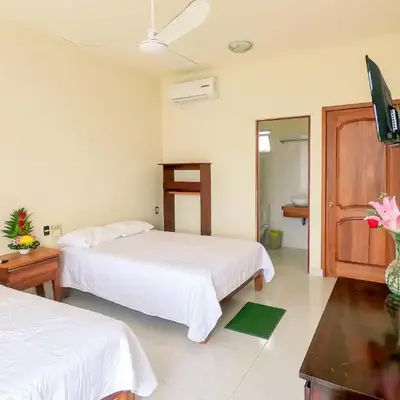 Hotel las flores