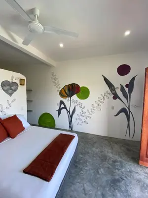 Cama o camas de una habitación en Casa Alegria Suites - Wow Views, Sunset, Beach, Pool, Parking