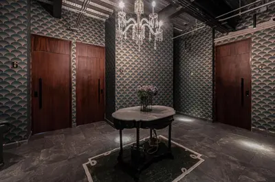 Plano de The Striped Loft Modern Elegance in a centric location