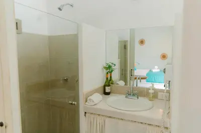 Un baño de blue BOCANA