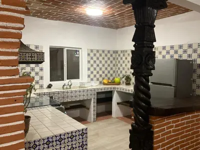 Una cocina o zona de cocina en LU'UM Master Suites