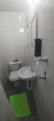 Un baño de HOSPEDAJE 4Casa San Francisco