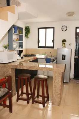 Una cocina o zona de cocina en Bungalow Turrent, a 5 minutos de Playa Mocambo
