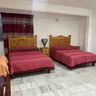 Habitaciones LEONOR