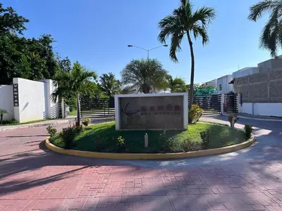 Plano de Hermoso Departamento Entero Planta Baja