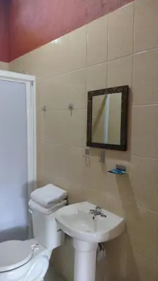 Un baño de Velaria