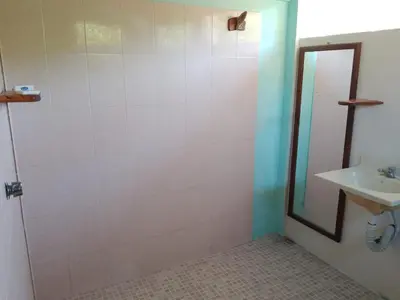 Un baño de Bungalow confortable en lagunas de Chacahua