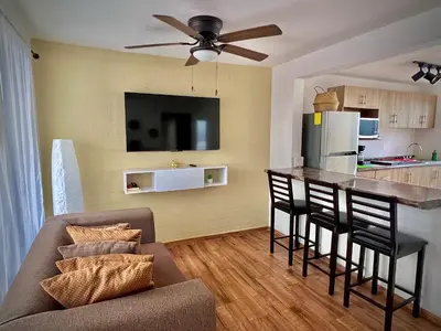 Una cocina o zona de cocina en Departamento Maderas