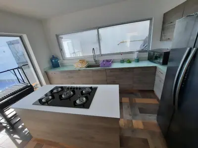 Una cocina o zona de cocina en Casa entera en exclusiva privada