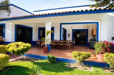 Edificio en el que se encuentra la casa o chalet