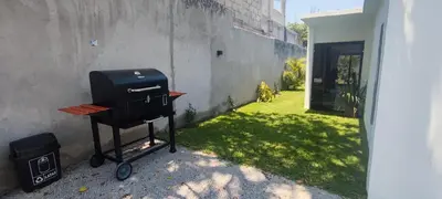 Barbacoa disponible para clientes en la casa o chalet